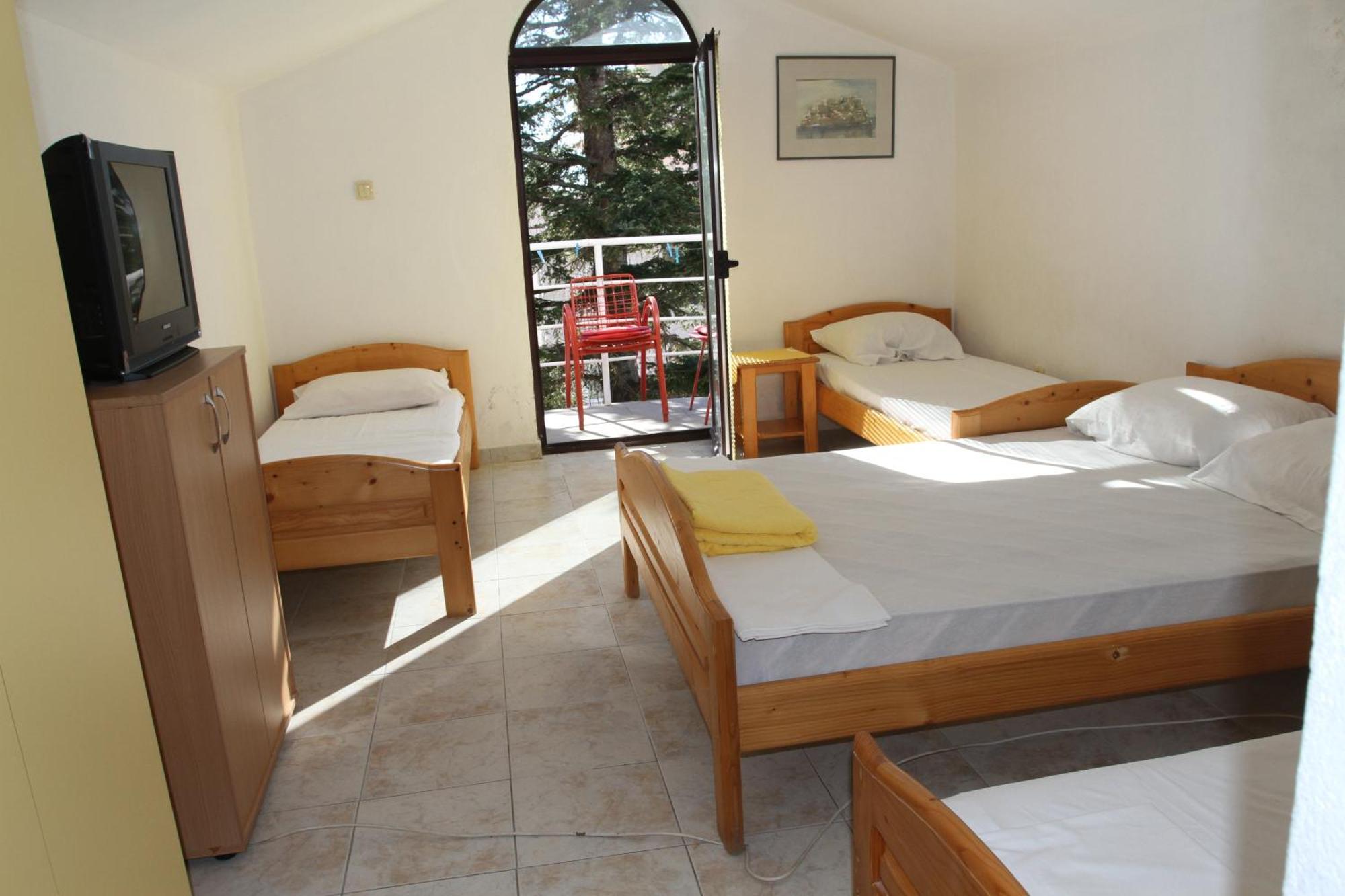 Apartments Popovic Петровац Экстерьер фото
