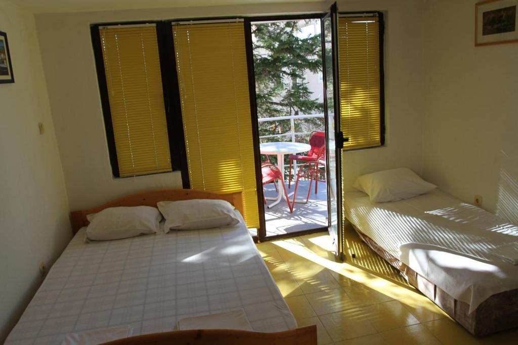 Apartments Popovic Петровац Номер фото